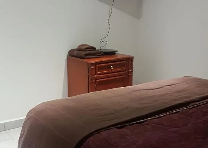 Homestay A 5 Minutos Del Aicm Mexico City