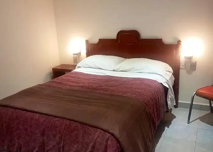 A 5 Minutos Del Aicm Homestay Mexico City